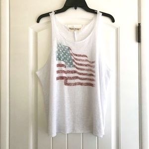 Project Social T graphic tank top with American flag size large